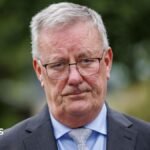 Health bodies back Nesbitt following resignation