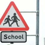 Primary schools to ban cars parking at the school gates