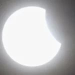 Drivers issued solar eclipse warning by RAC